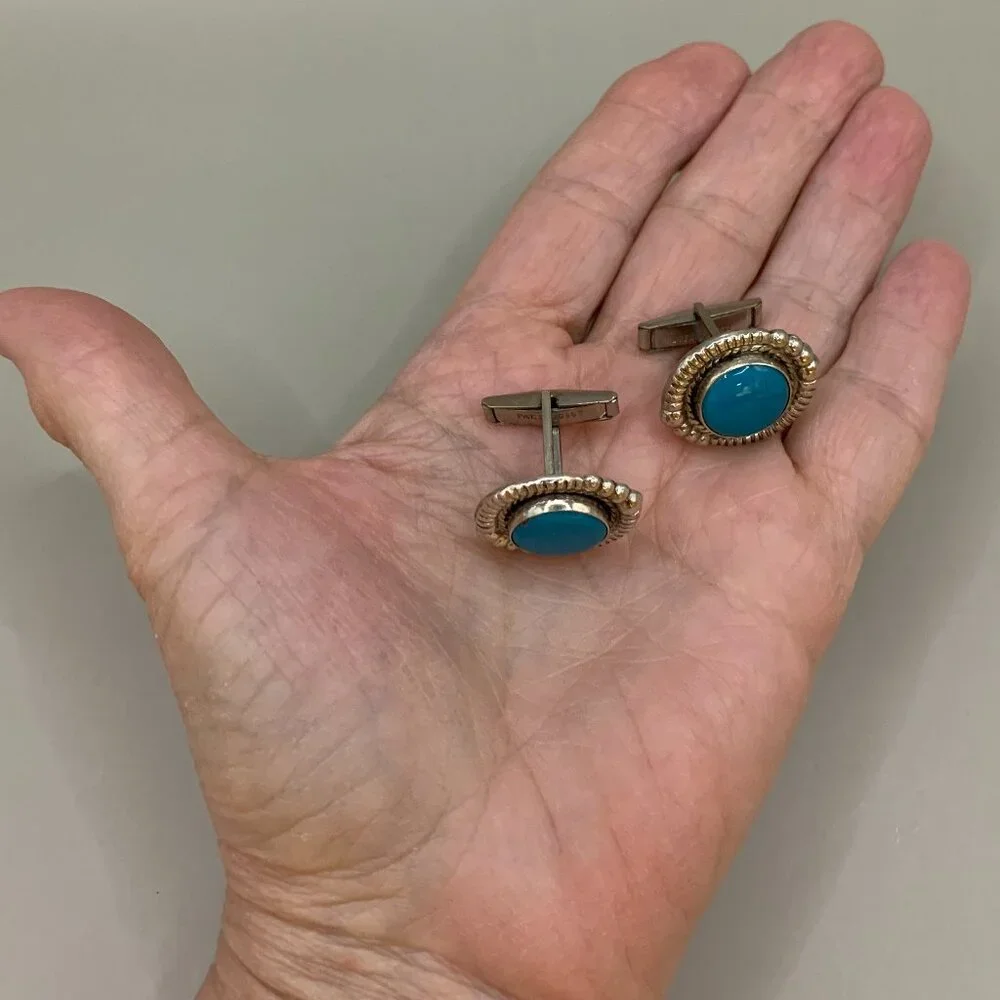 Navajo Style Sleeping Beauty? Turquoise Sterling Silver Cufflinks Vtg J588